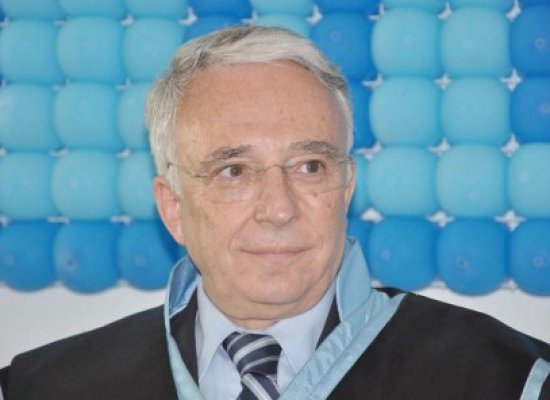 Sondaj CSOP: Isărescu - creditat cu cea mai mare încredere, urmat de Ponta, Oprescu şi Iohannis